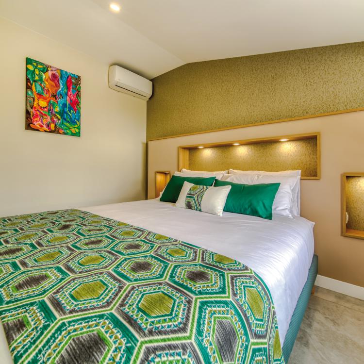 Double room upstairs, high quality bedding.