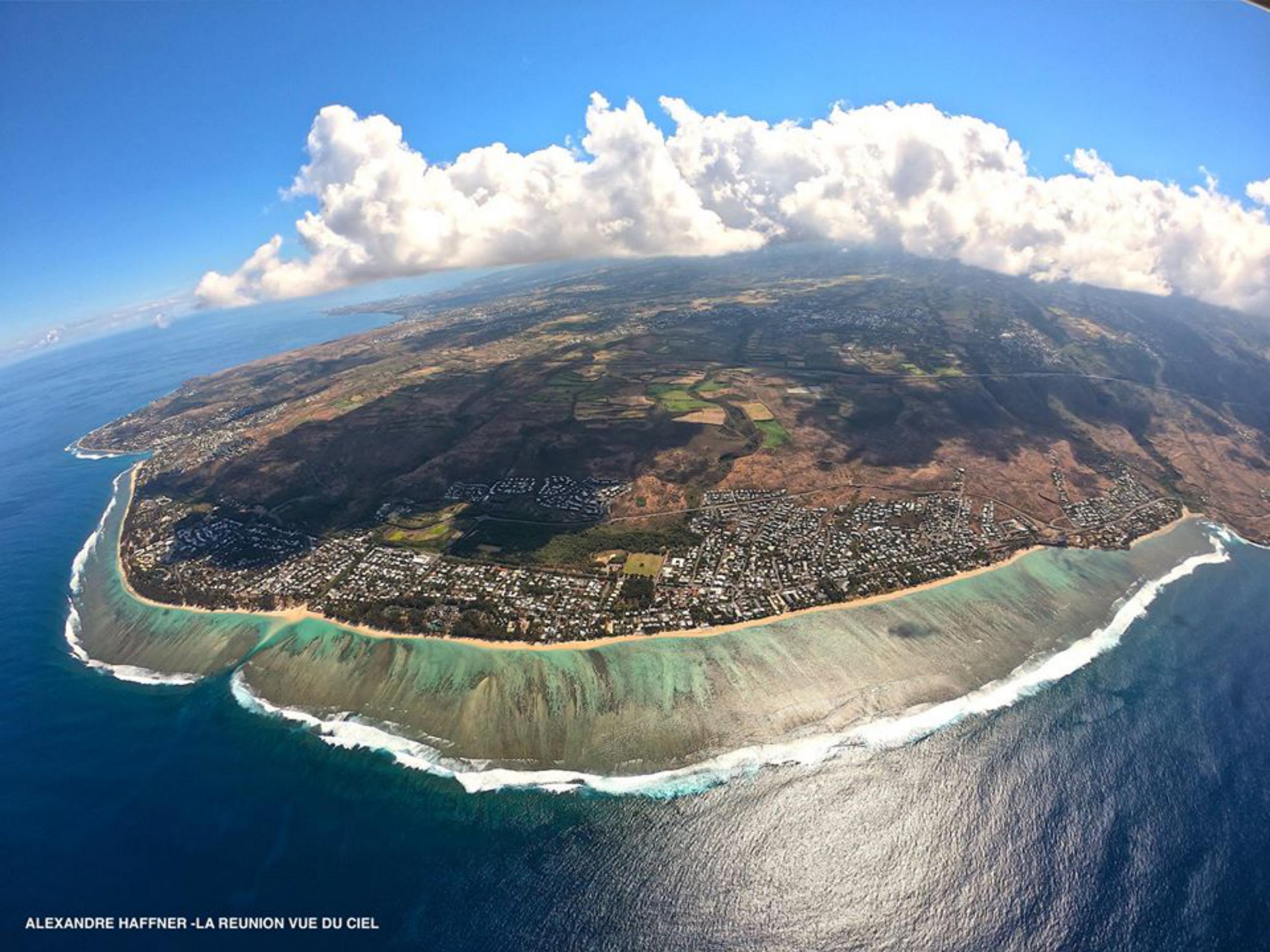 NOTRE SI BELLE ILE DE LA RÉUNION